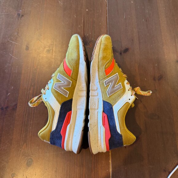 New Balance 997H Cordura Gold Moss Men’s Sneakers - Picture 6 of 8